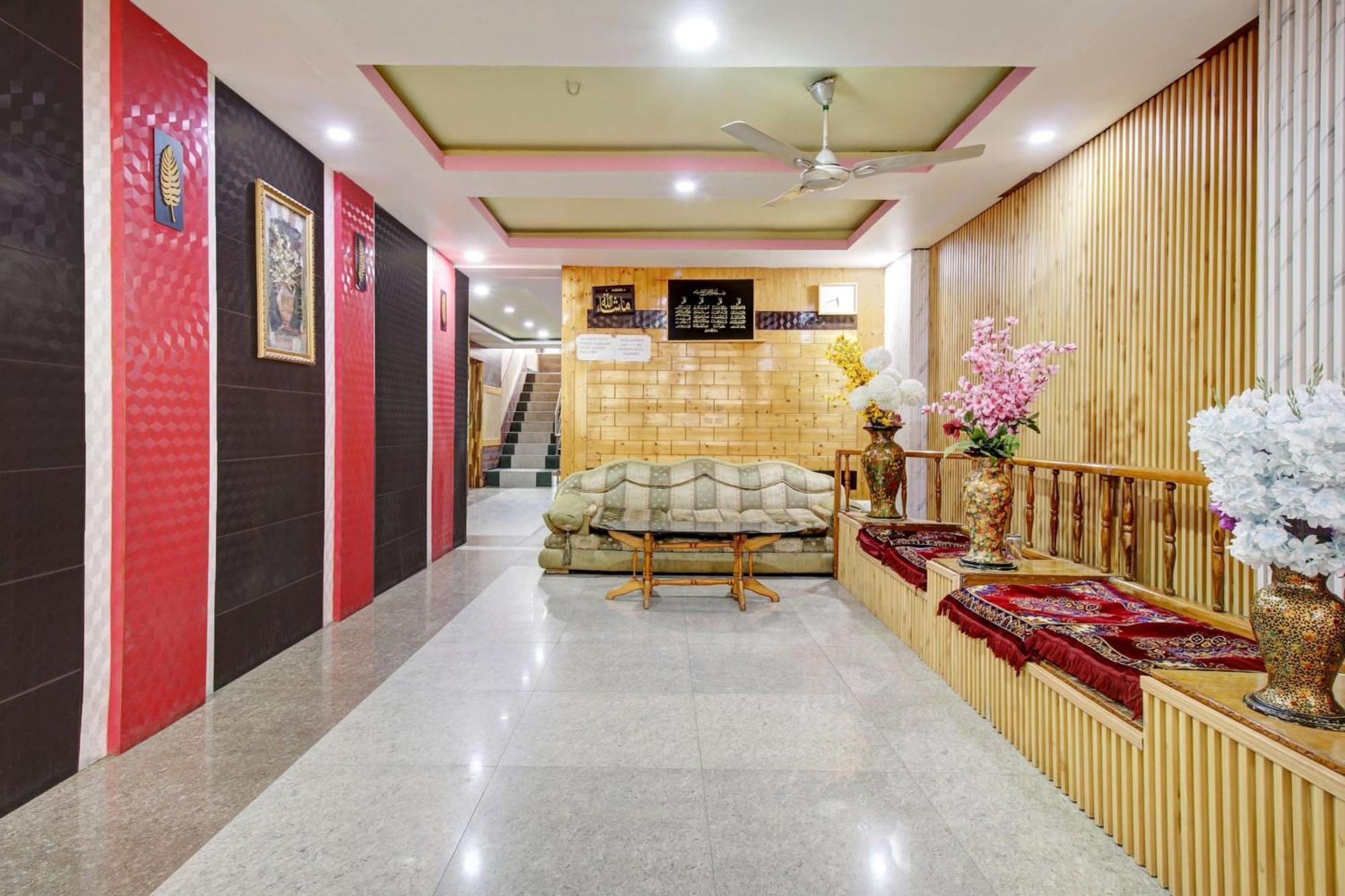 Super Collection O Rajbagh Formerly Lavender Srīnagar Exterior foto